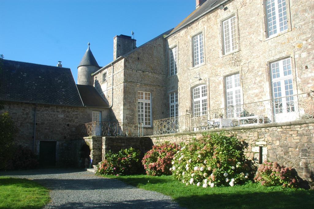 Le Chateau De Claids Saint-Patrice-de-Claids Εξωτερικό φωτογραφία